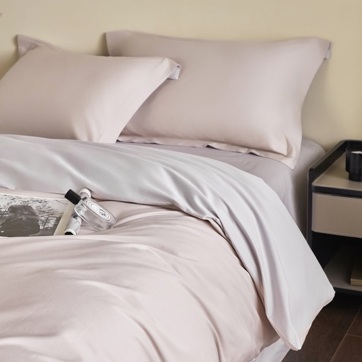 Luxurious Soft Silk Bedding Set