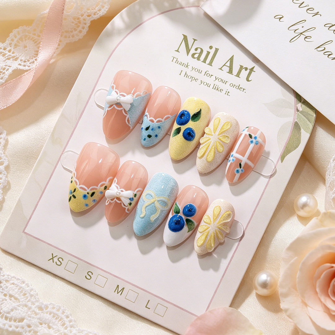 Decorative Floral Art Press-On Nails