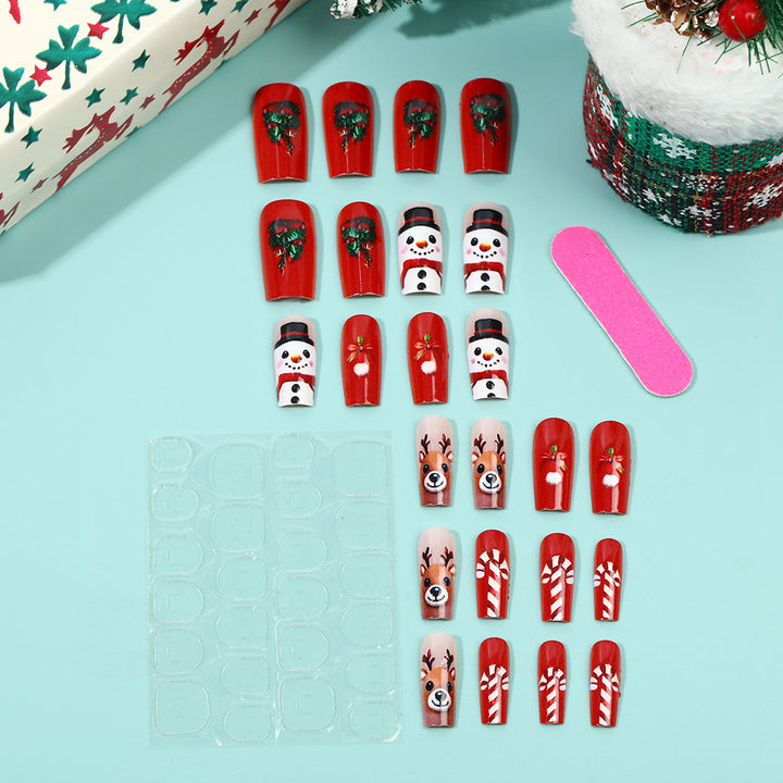 Festive artificial nails in Christmas design Stornfield