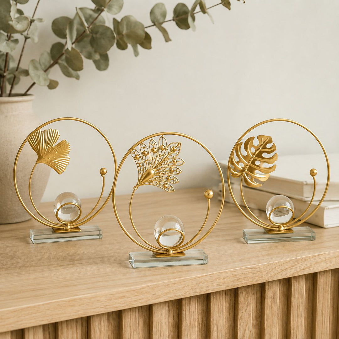 Decorative Leaf-Shaped Candle Holder