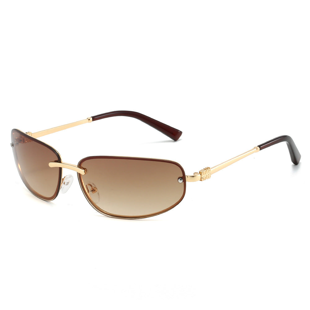 Luxurious Vintage-Inspired Gradient Sunglasses Stornfield