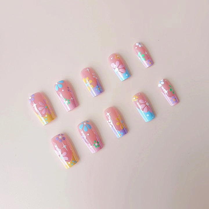 Artificial nail tips with floral designs Stornfield