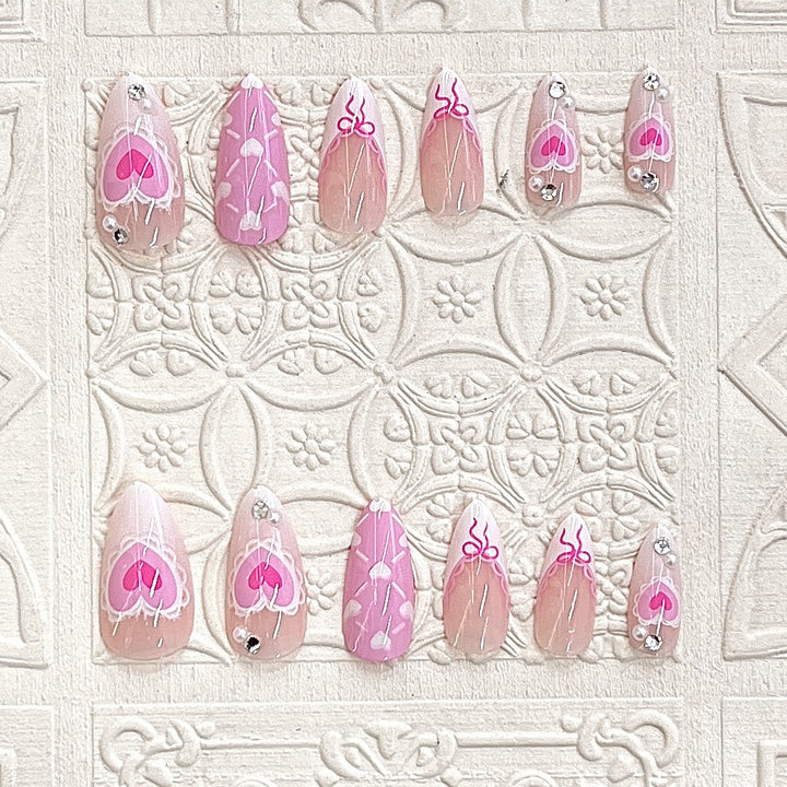 Artistic Press-On Nail Set with Romantic Heart Design Stornfield