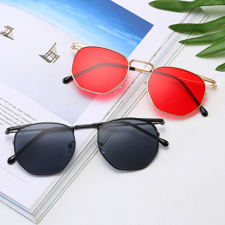 Women's fashionable geometric sunglasses with elegant metal frame Stornfield