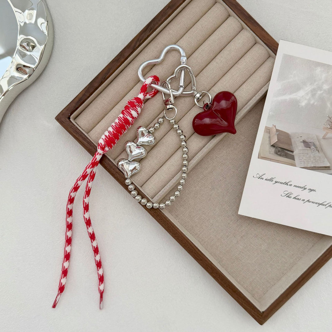 Elegant Heart Charm Keychain Stornfield