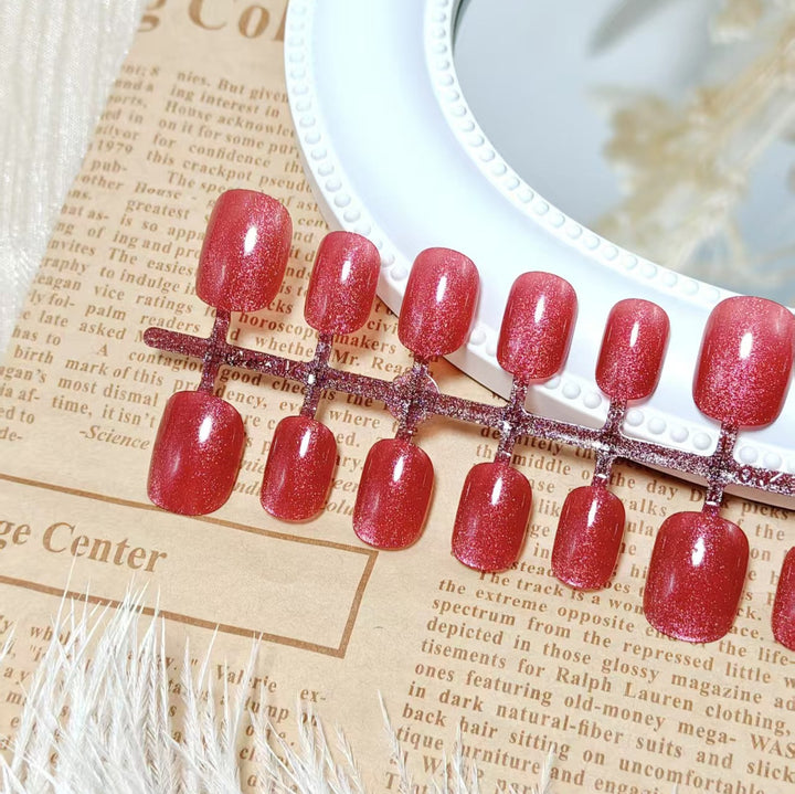 Glittering artificial nails with high gloss effect Stornfield
