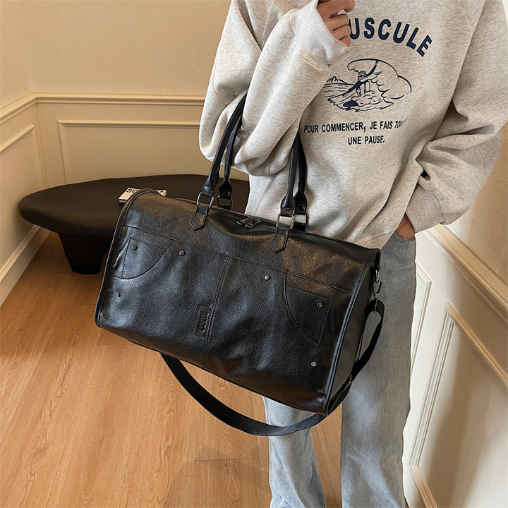 Elegant and Spacious Travel Bag Made of Durable Faux Leather Stornfield