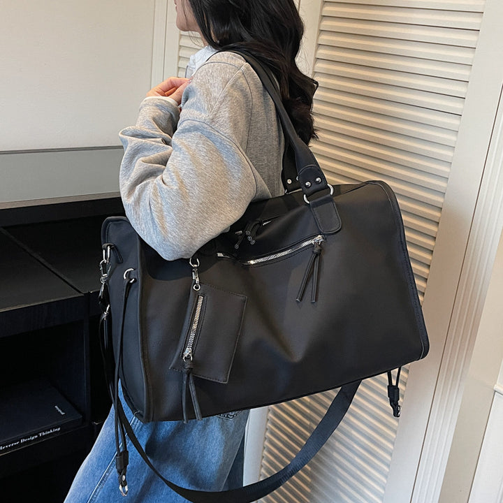 Sleek Multi-Functional Travel Duffel Bag Stornfield