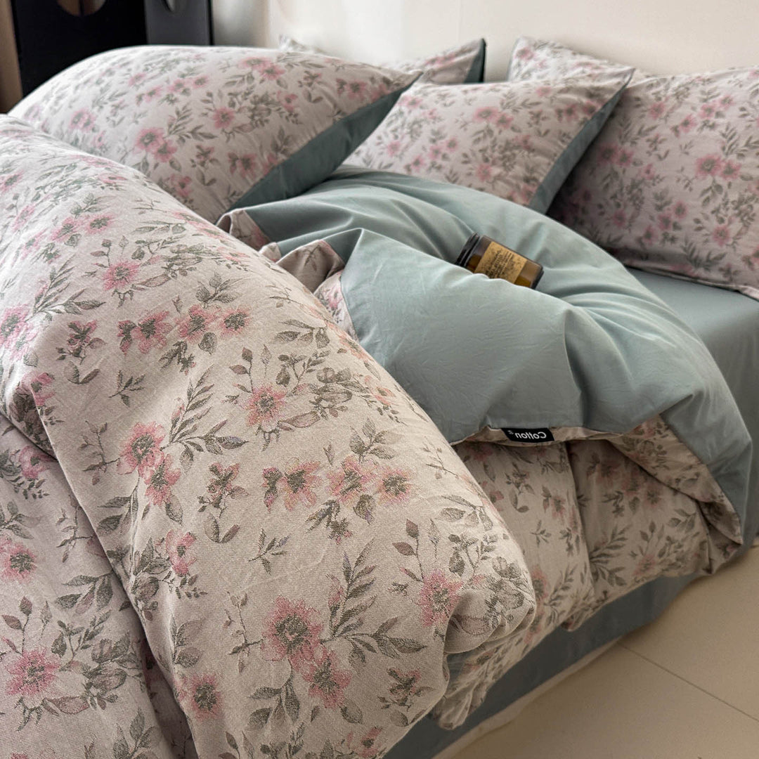 Reversible Printed Duvet Cover Set with Sateen-Feel Pillowcases