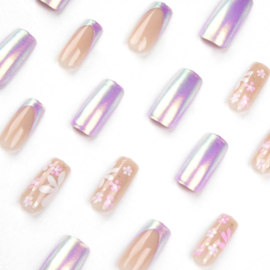 Artificial nail art with floral patterns and shine Stornfield