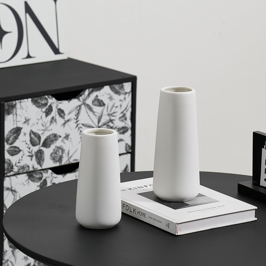 Decorative ceramic carafe Stornfield