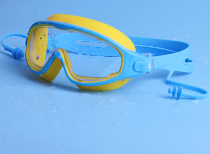 Swimming goggles with ergonomic design and UV protection Stornfield