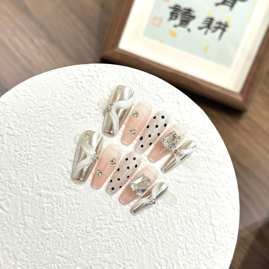 Elegant Decorative Rhinestone Press-On Nail Set