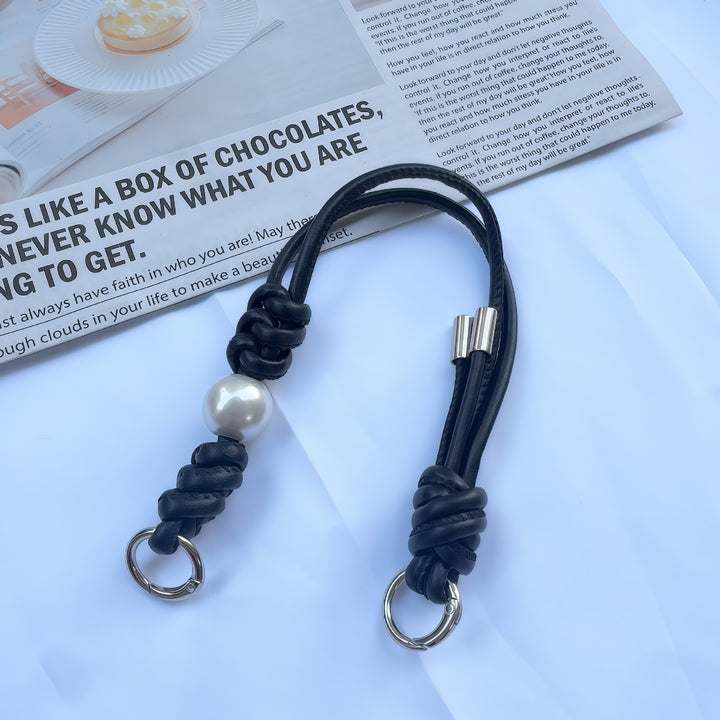 Elegant Knotted Leather Keychain Holder Stornfield