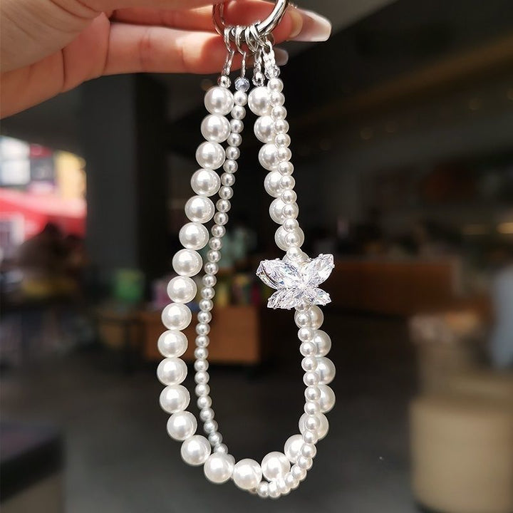 Elegant Pearl Pendant Keychain Stornfield