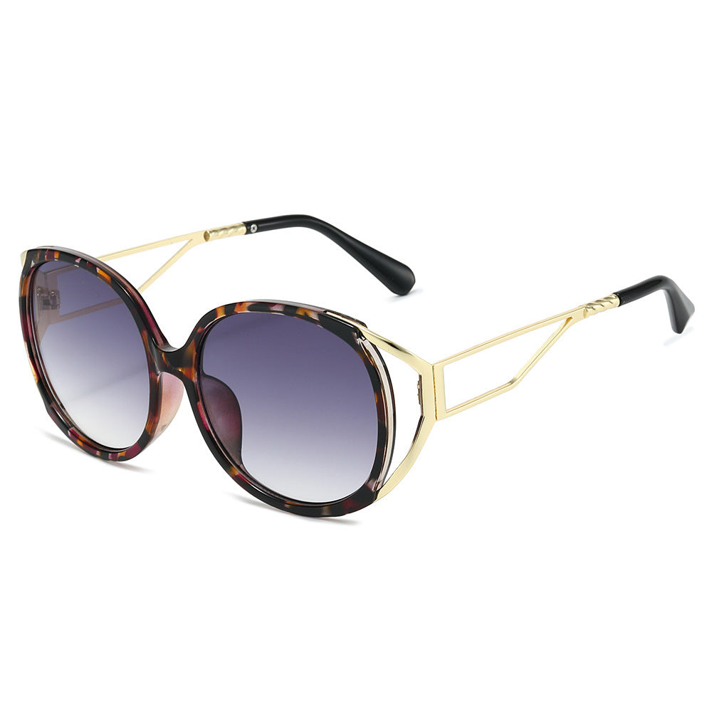 Oversized Fashion-Forward Cat-Eye Sunglasses Stornfield