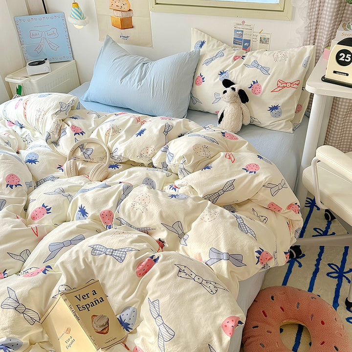 Floral Patterned Quilted Duvet Cover