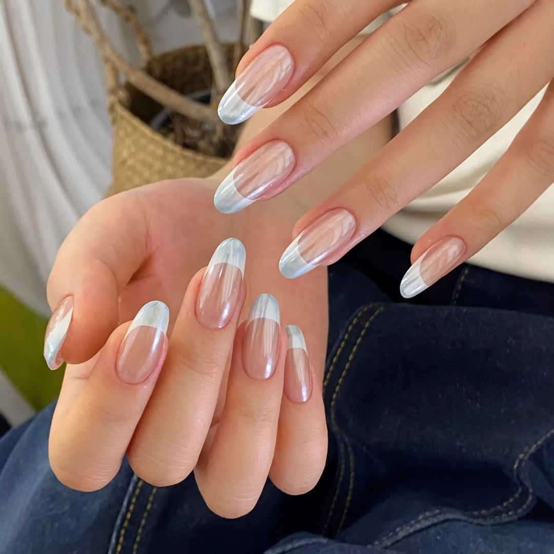 Elegant and Shiny Artificial Nails Stornfield