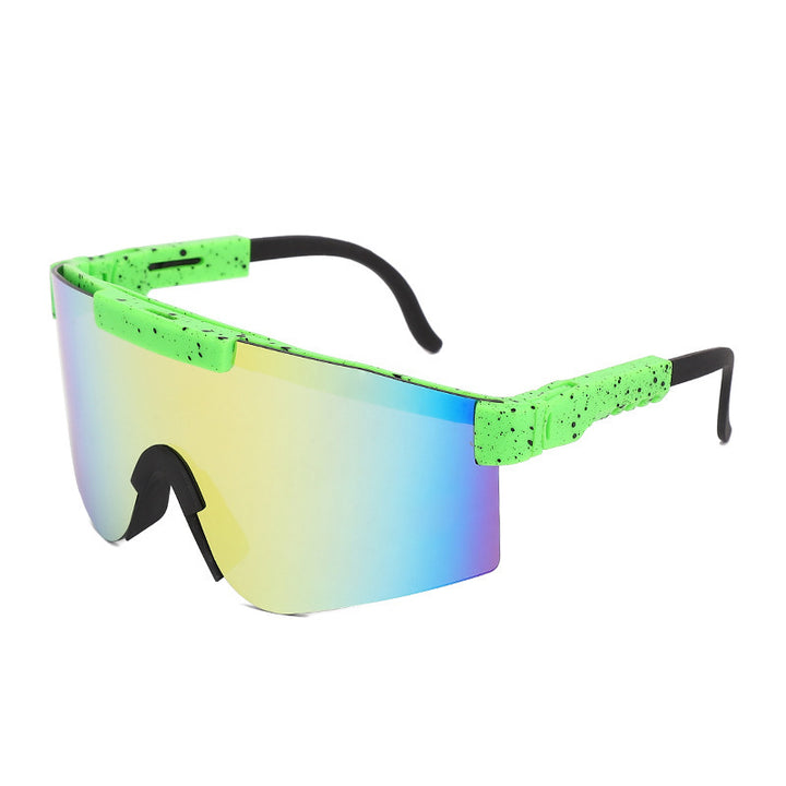 Women's Sporty Statement Sunglasses in Modern Design Stornfield