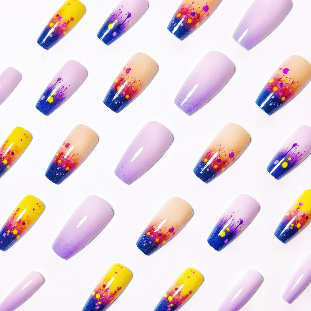 Artificial nails with vibrant gradient and splash pattern Stornfield