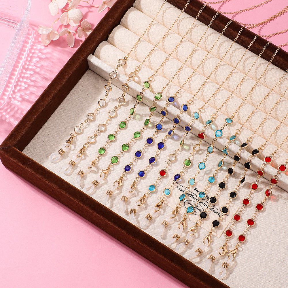 Artistic Beaded Eyewear Chain Stornfield