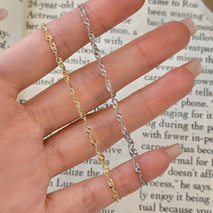 Elegant Twisted Gold Chain Bracelet Stornfield