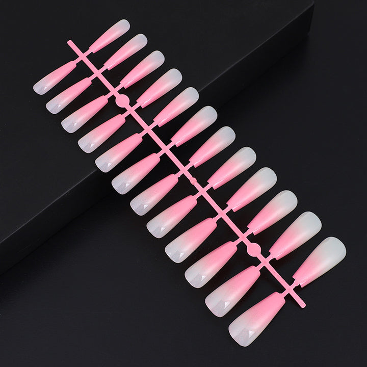 Artificial nails in elegant ombre design Stornfield