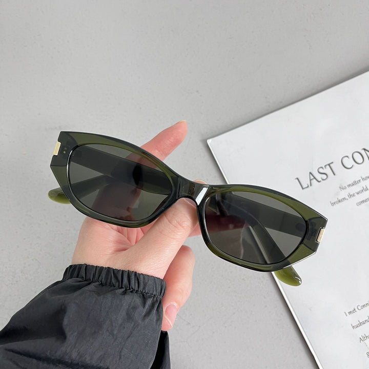 Stylish Cat-Eye Sunglasses Stornfield