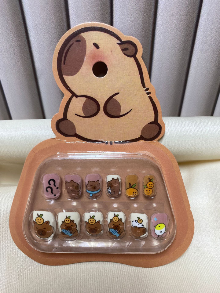 Artificial nails with sweet animal design Stornfield