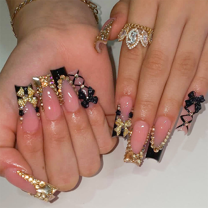Artificial Nail Set with Glamorous Decorations and Elegant Accents Stornfield