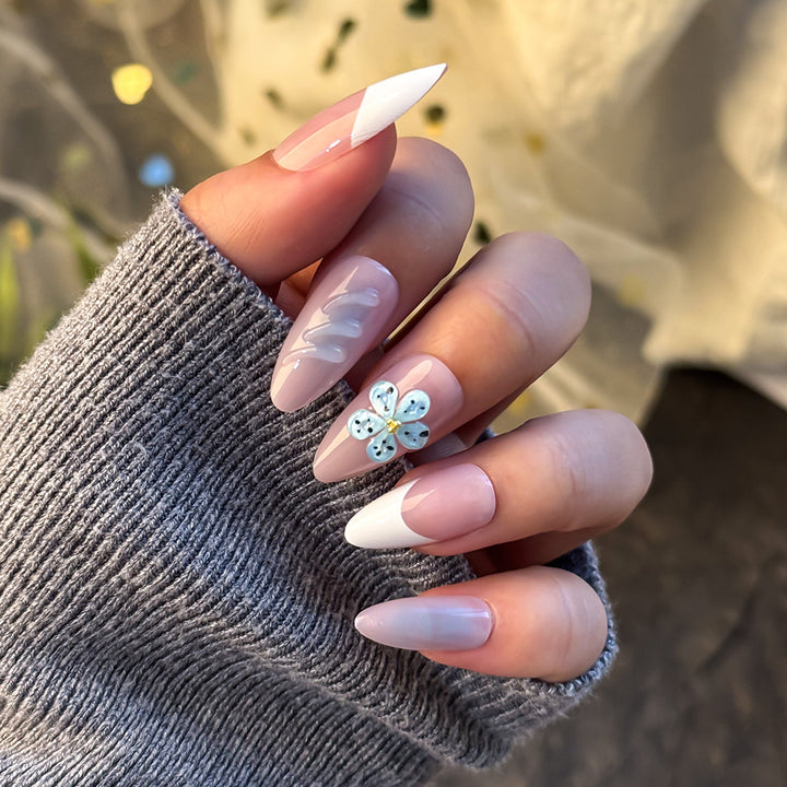 Artistic Floral and Abstract Design Press-On Nail Set Stornfield