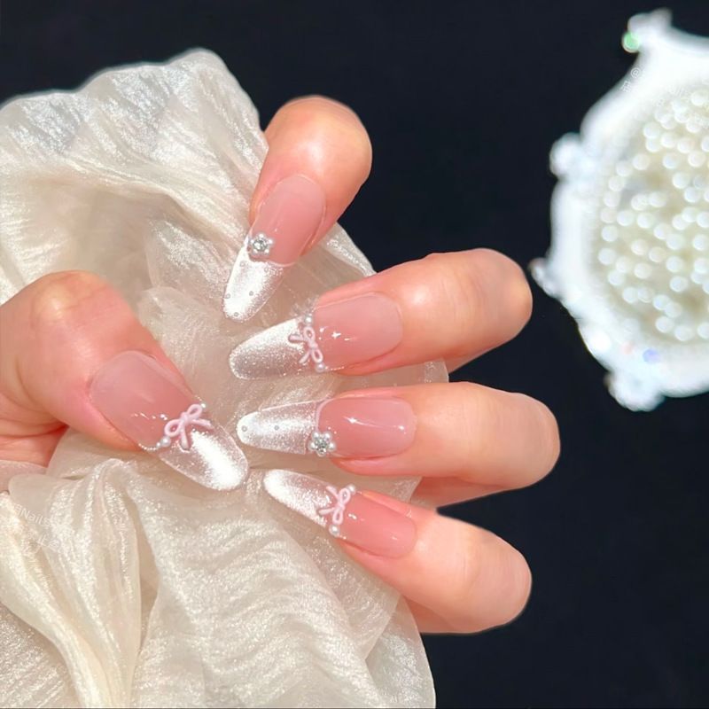 3D Embellished Press-On Nail Art Set Stornfield