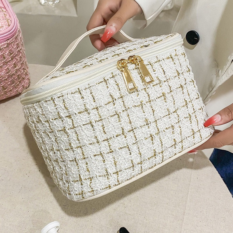 Stylish and Practical Cosmetic Storage Bag Stornfield