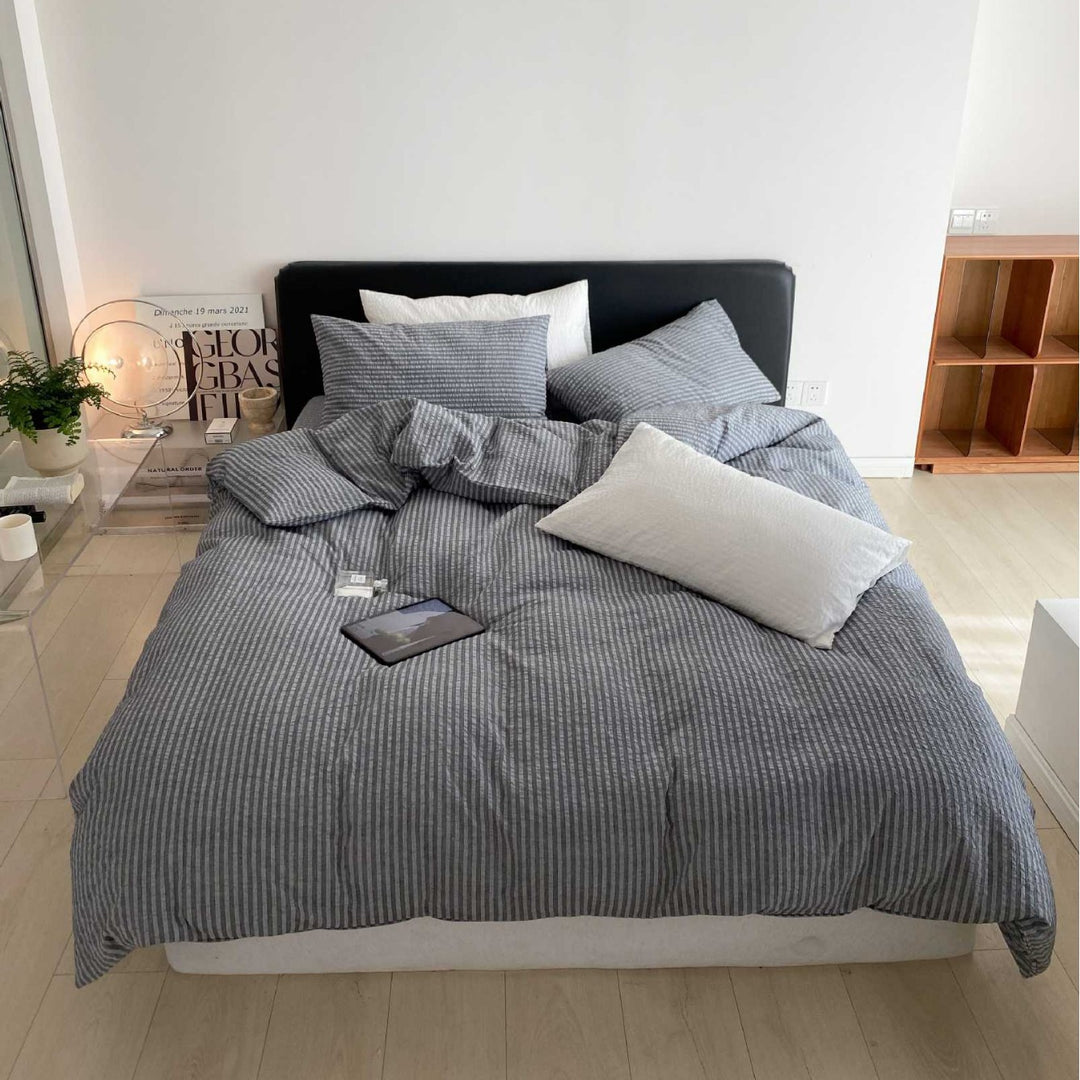 Waffle-Textured Cotton Duvet Cover Set with Hidden Closure and Pillow Shams