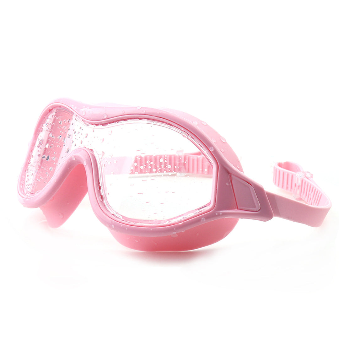 Powerful swim mask with wide lenses and anti-fog coating Stornfield