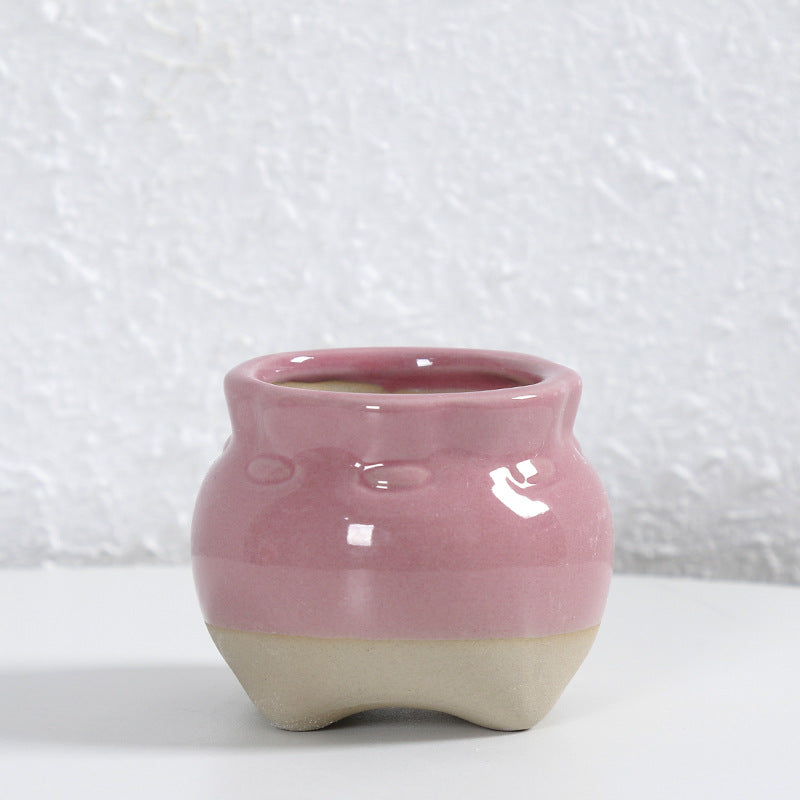 Contemporary Curved Ceramic Vase Stornfeild