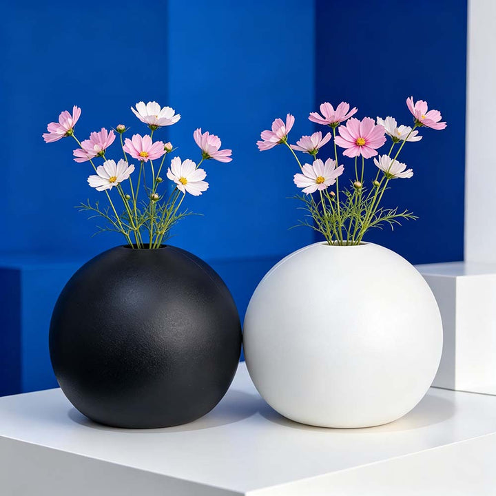 Modern Minimalistic Ceramic Vase Stornfeild