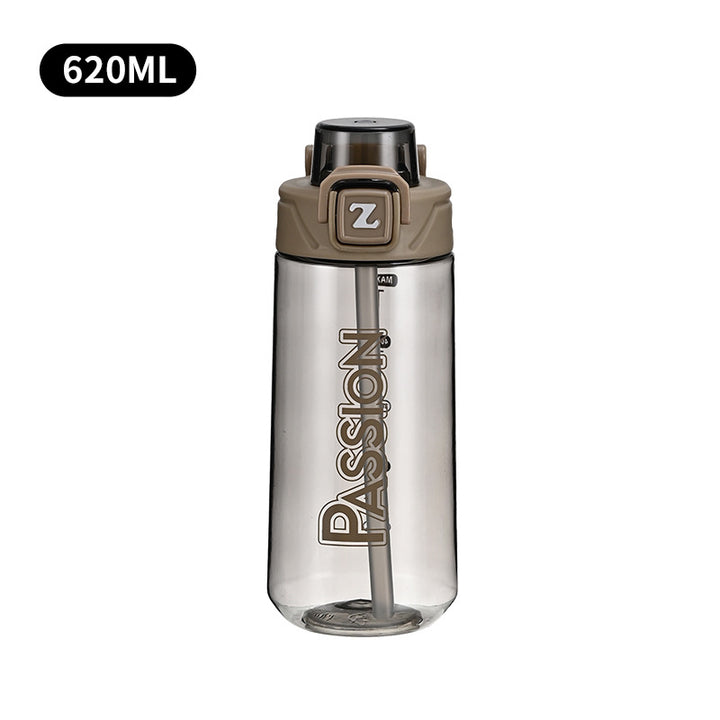 Ladies drinking bottle with integrated measuring system and flip-top closure Stornfield