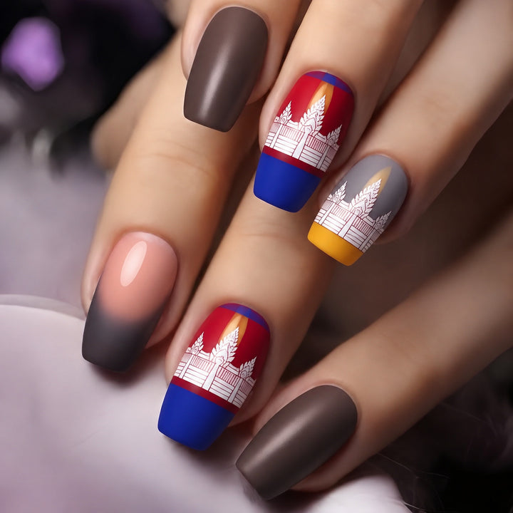 Artful Design Nails Stornfield