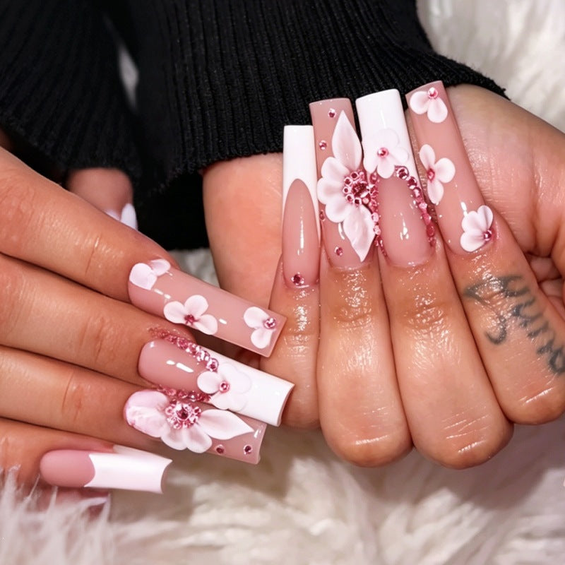 Nail Art Set with Floral Accents and Glitter Stornfield