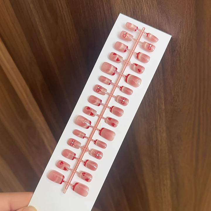 Decorative Press-On Nail Tips Stornfield