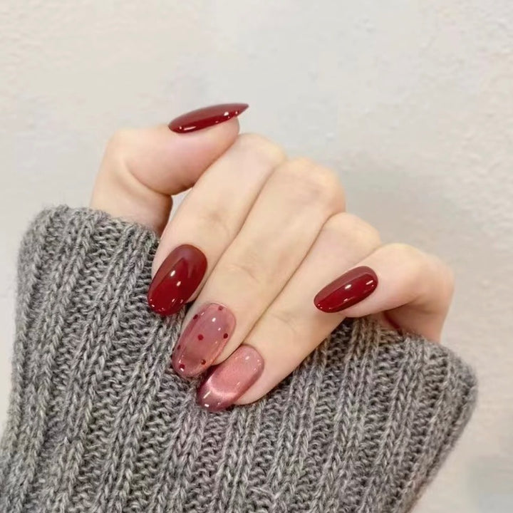 Artistic Press-On Nail Collection Stornfield