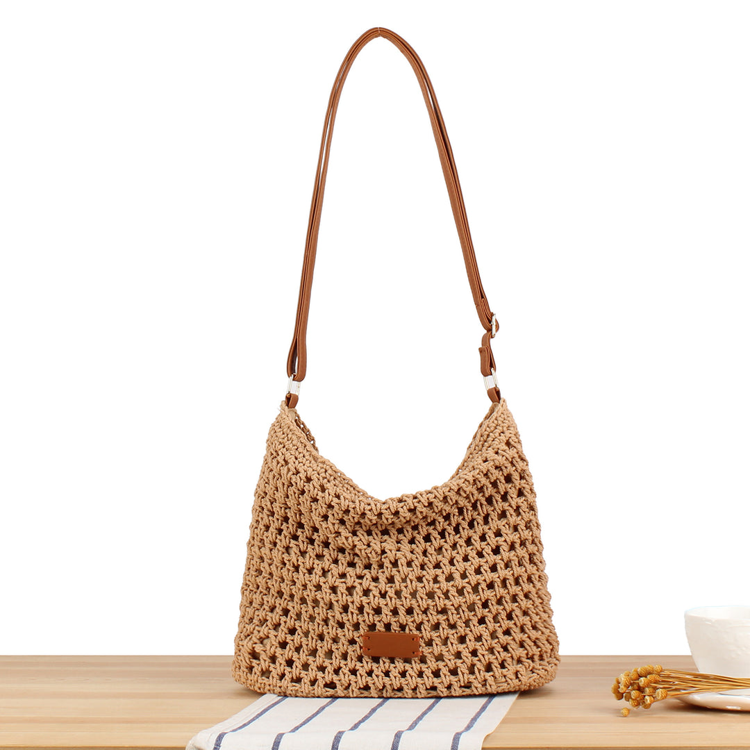 Handbag made of hand-knotted natural material with leather accents Stornfield