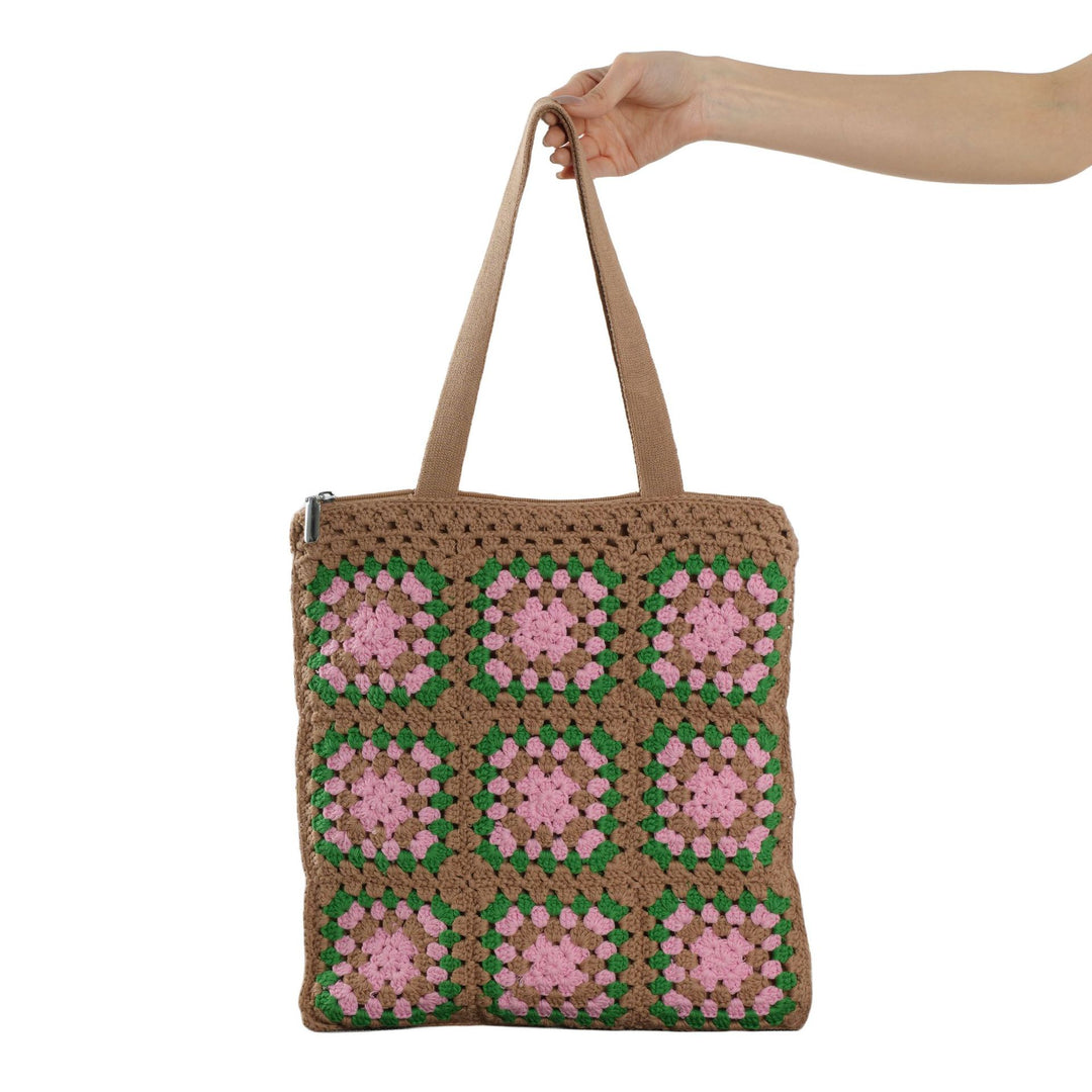 Handcrafted cotton tote bag in vintage granny design Stornfield