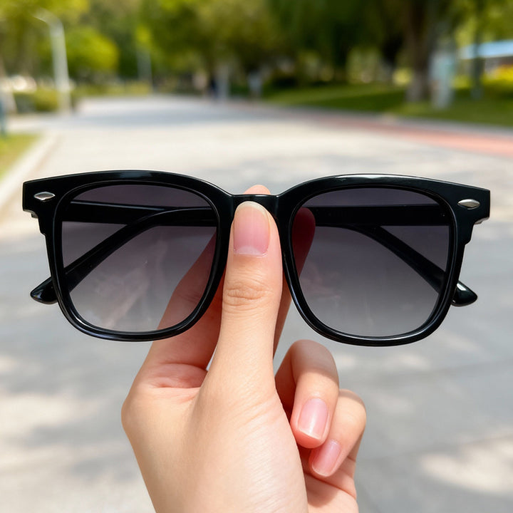 Trendy Animal Print Sunglasses Stornfield