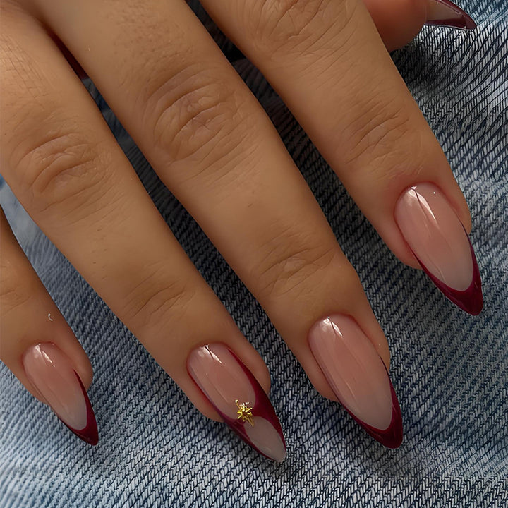 Nail art set with pointed shapes and shiny accents Stornfield