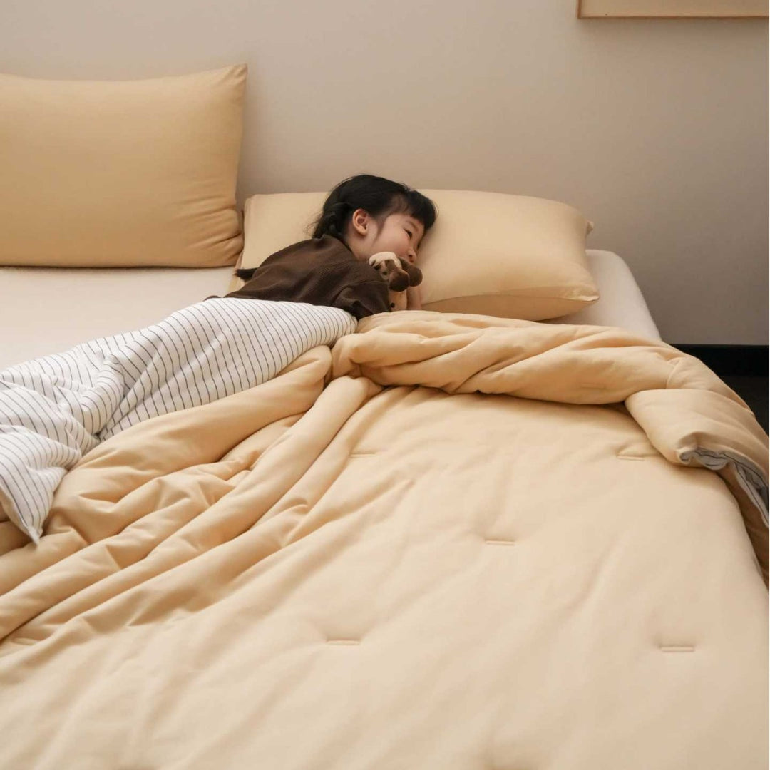 Reversible Brushed Cotton All-Season Duvet Cover & Pin-Tucked Comforter Set