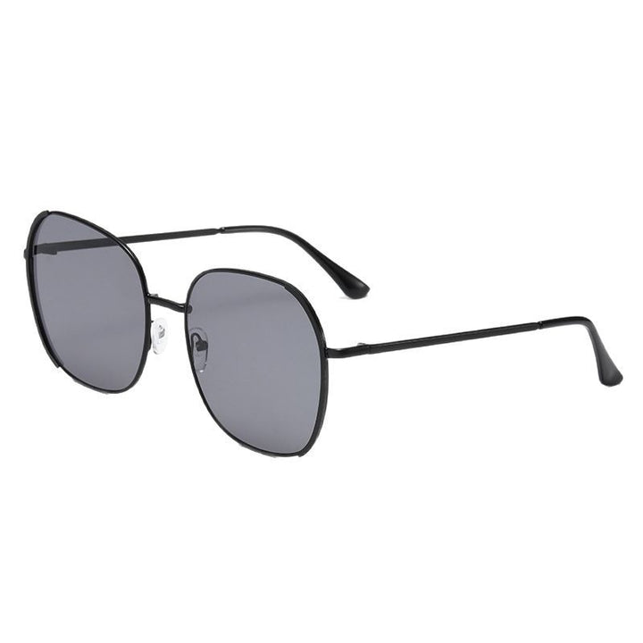 Ladies oversized sunglasses with protective UV protection and elegant metal frame Stornfield