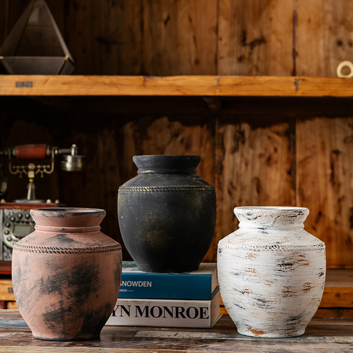 Handmade Clay Vase Stornfield