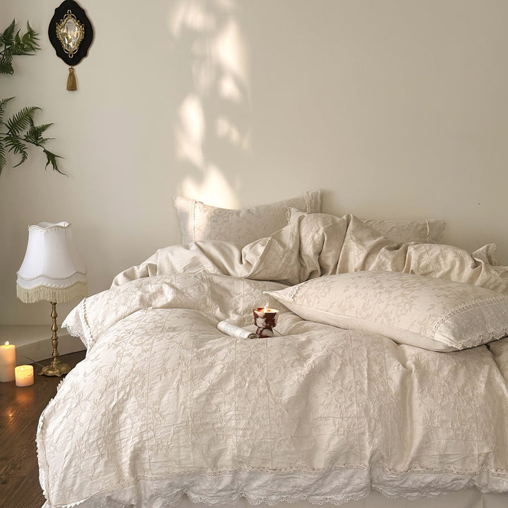 Washed Linen Lace-Trim Duvet Cover Set with Scalloped Edge